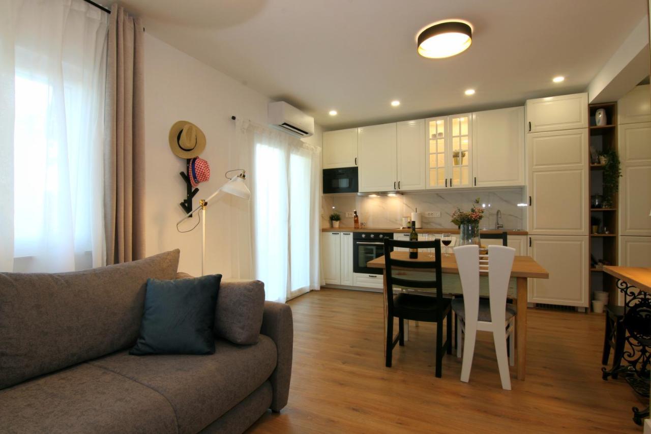 Apartments Tona Жаборич Экстерьер фото