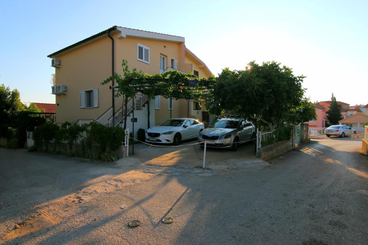 Apartments Tona Жаборич Экстерьер фото