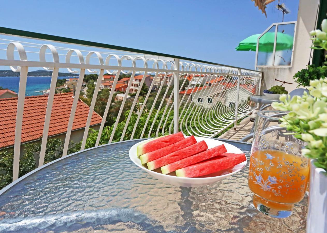 Apartments Tona Жаборич Экстерьер фото